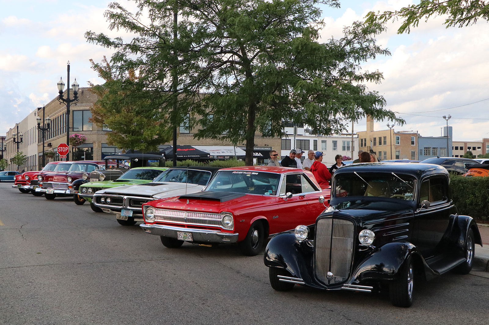 Capturing Kenosha: The beauty of the Classic Car Cruise-in - Kenosha.com